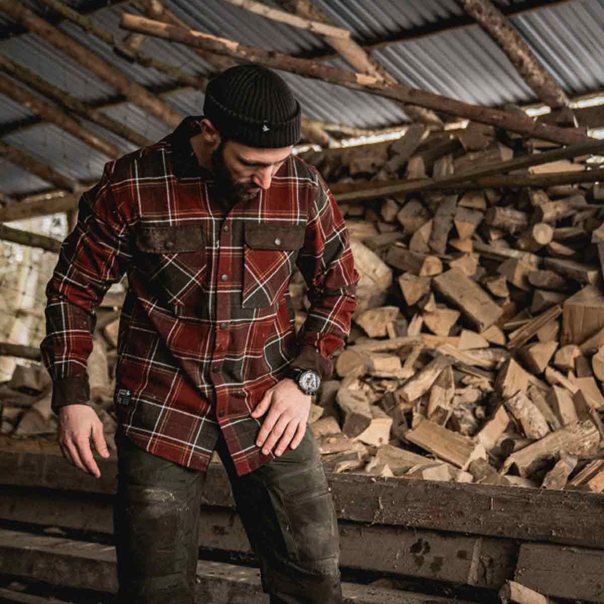 Seeland Banff Cotton Checked Shirt in Red heck - lifestyle