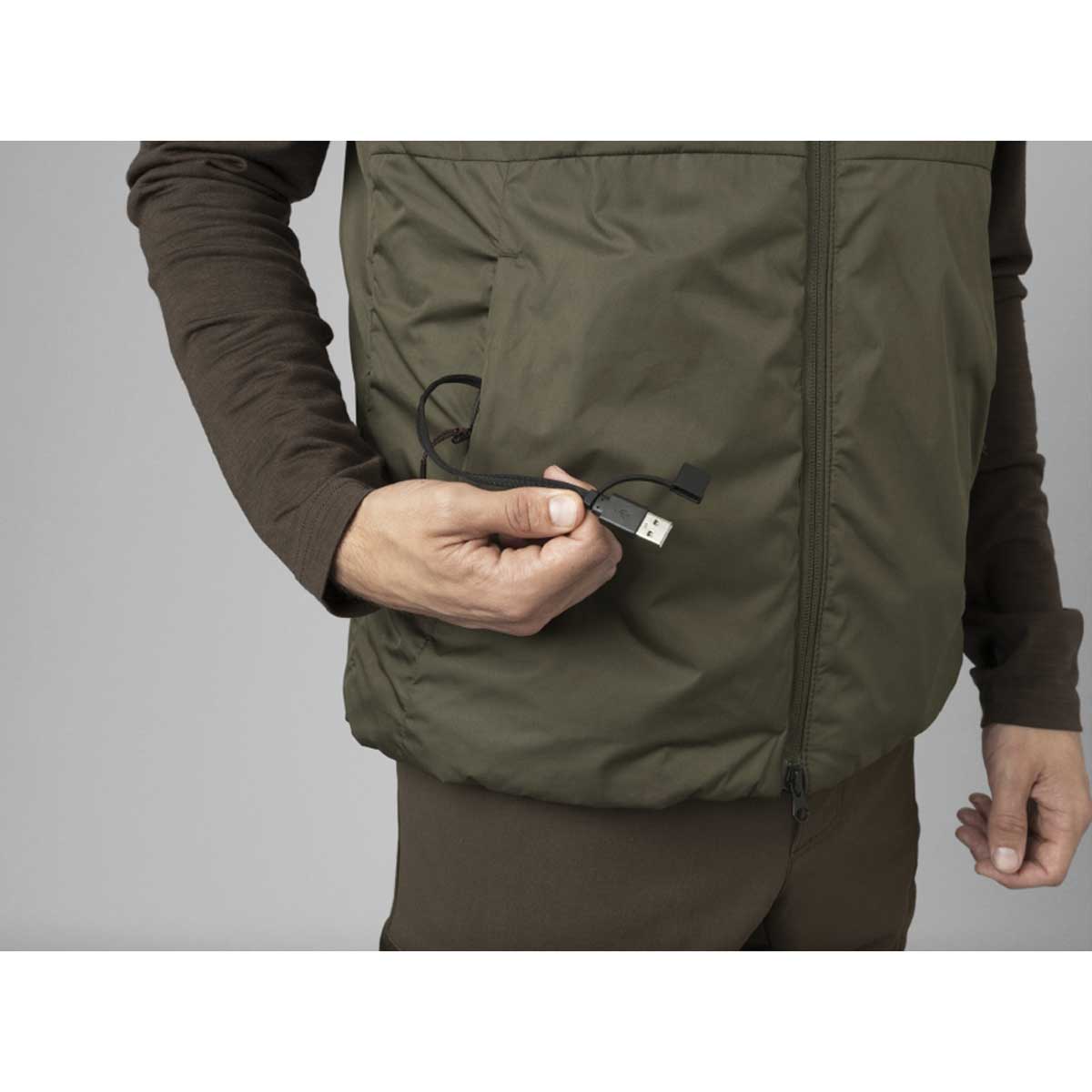 Harkila Clim8 Base Waistcoat - cable detail