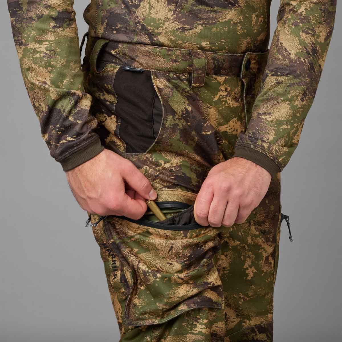 Harkila Deer Stalker Camo HWS Trousers - pocket detail