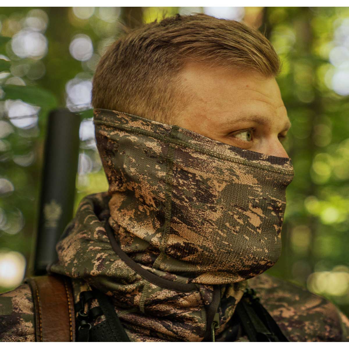 Harkila Deer Stalker Camo Neck Gaiter - lifestyle