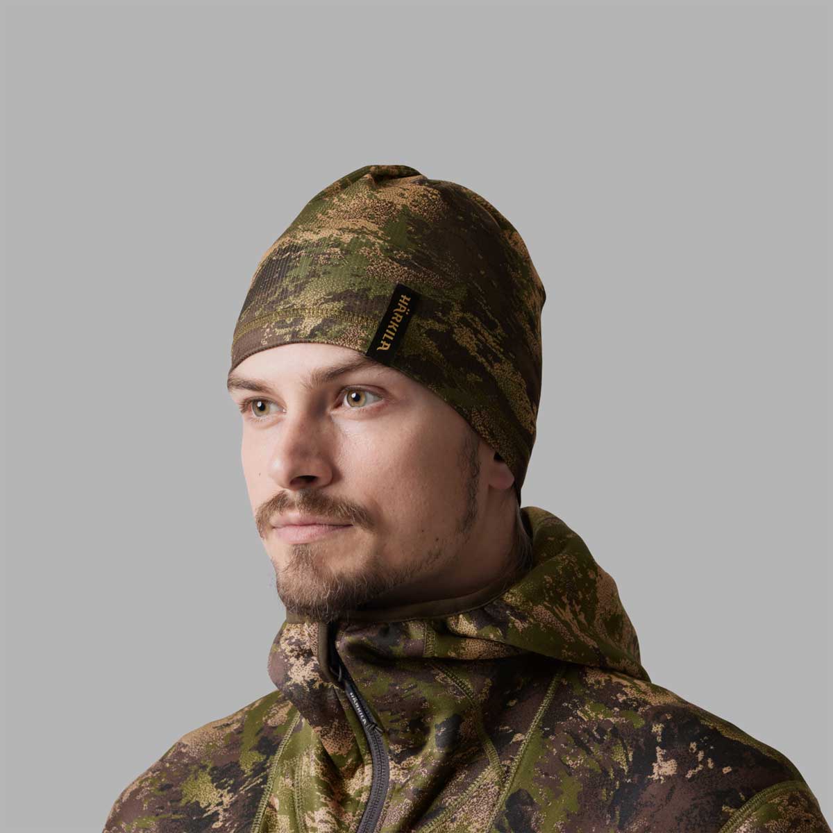 Harkila Deer Stalker Camo Neck Gaiter - on model