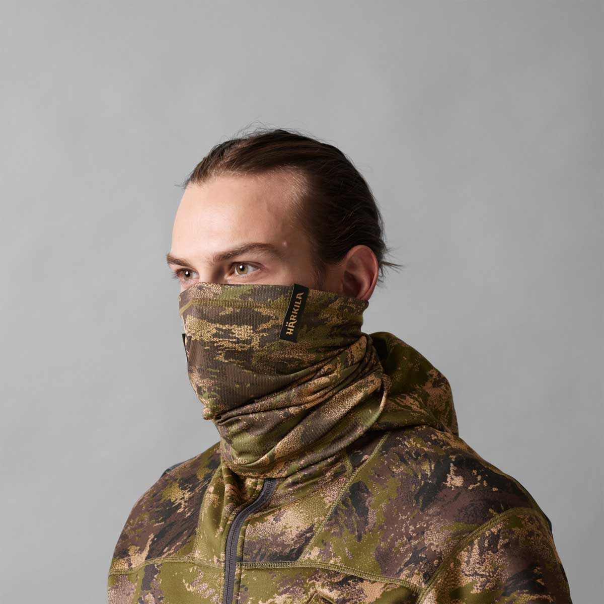 Harkila Deer Stalker Camo Neck Gaiter - on model