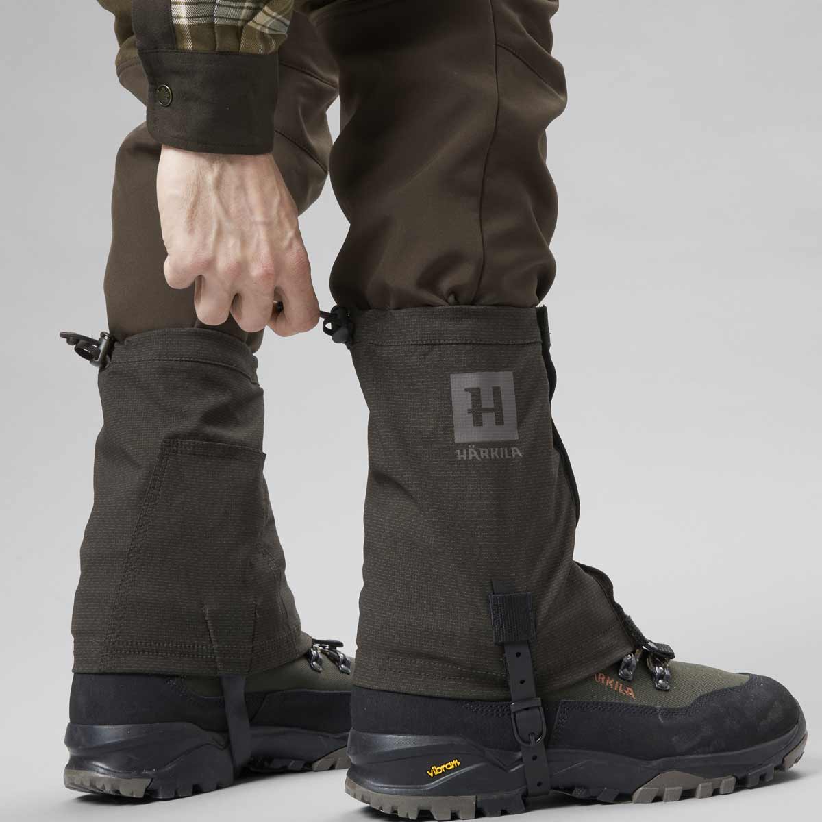 Harkila Ledge Gaiters - On Model