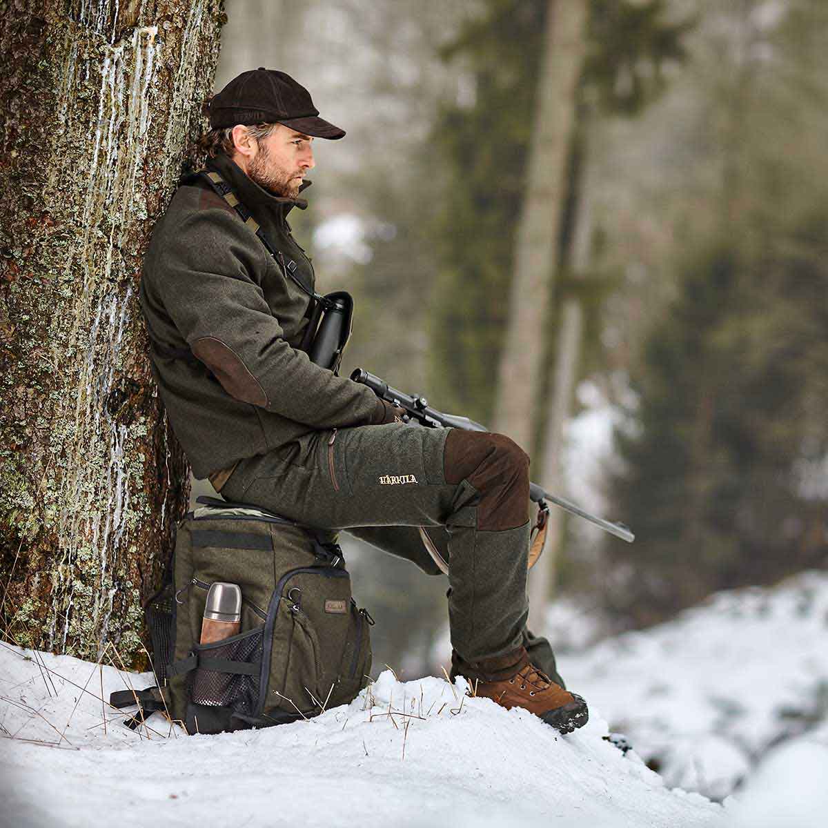 Harkila Metso Rucksack Chair - lifestyle