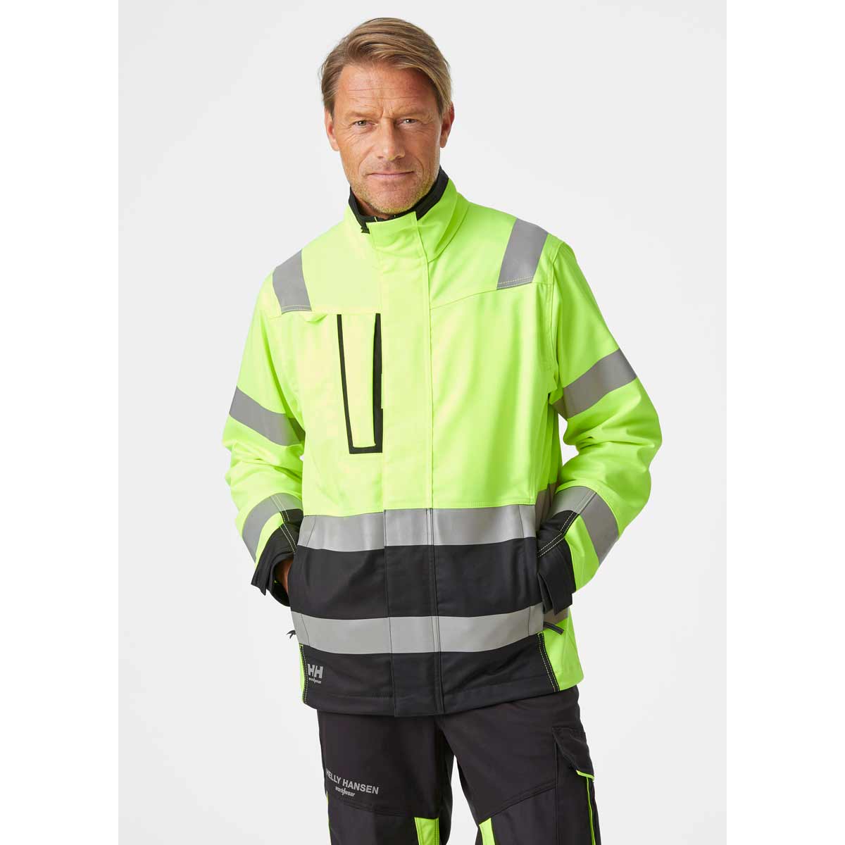     Helly-Hansen-Alna-2.0-Hi-Vis-Jacket-Yellow-onbody