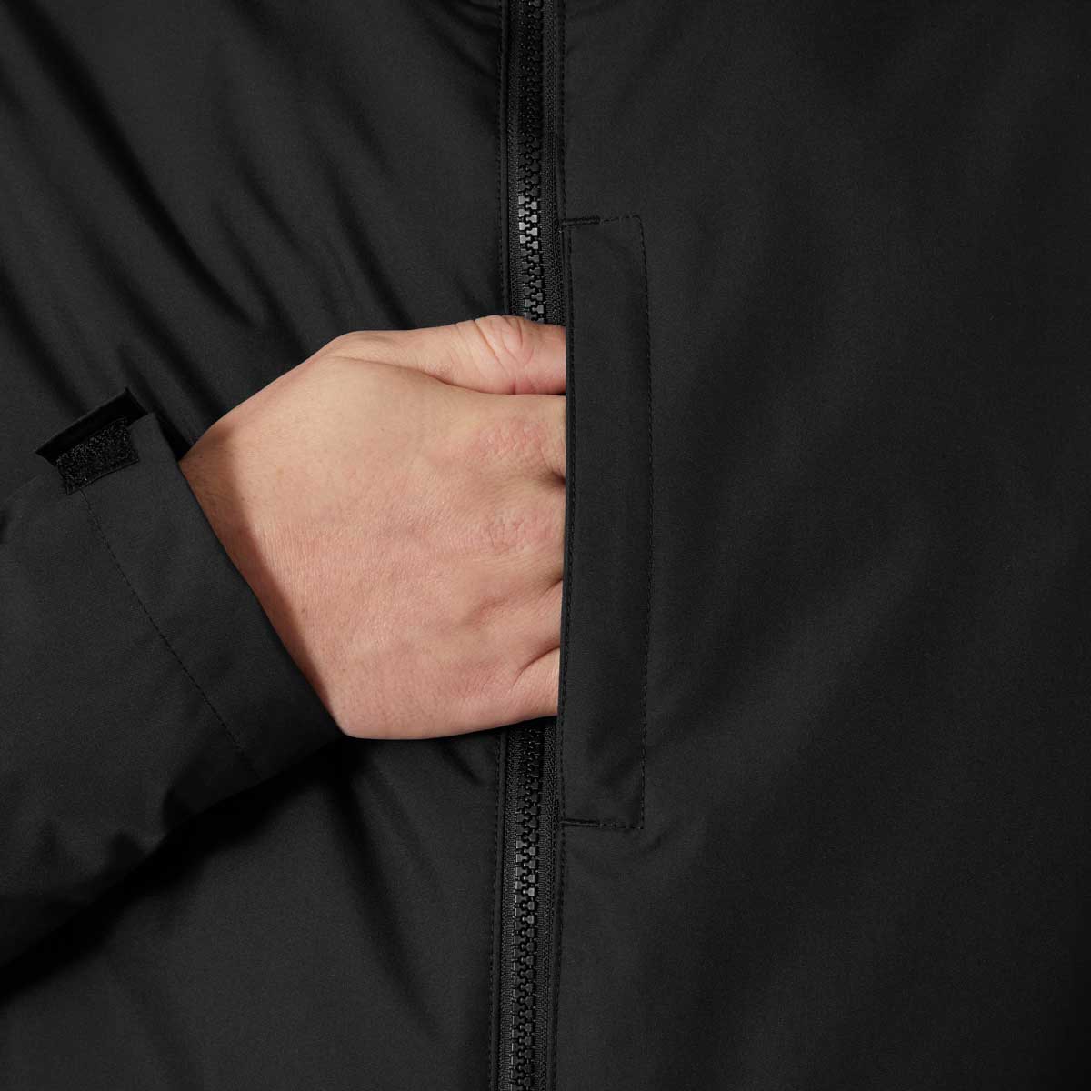 Helly Hansen Manchester 2.0 Winter Jacket - chest pocket