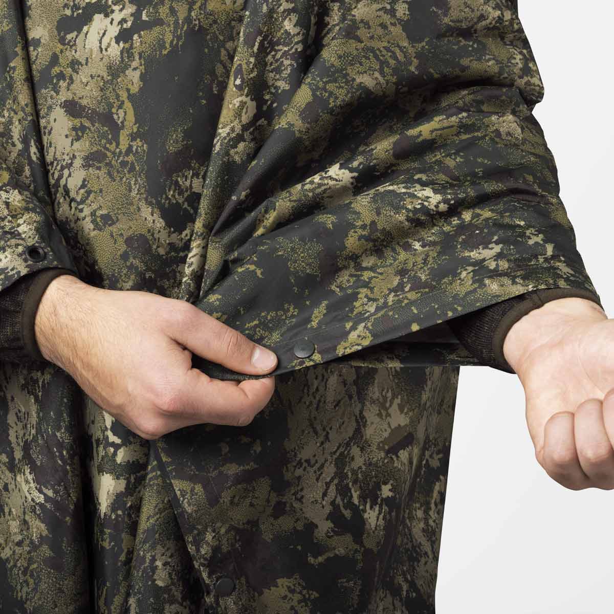 Seeland Taxus Camo Rain Poncho - cuff