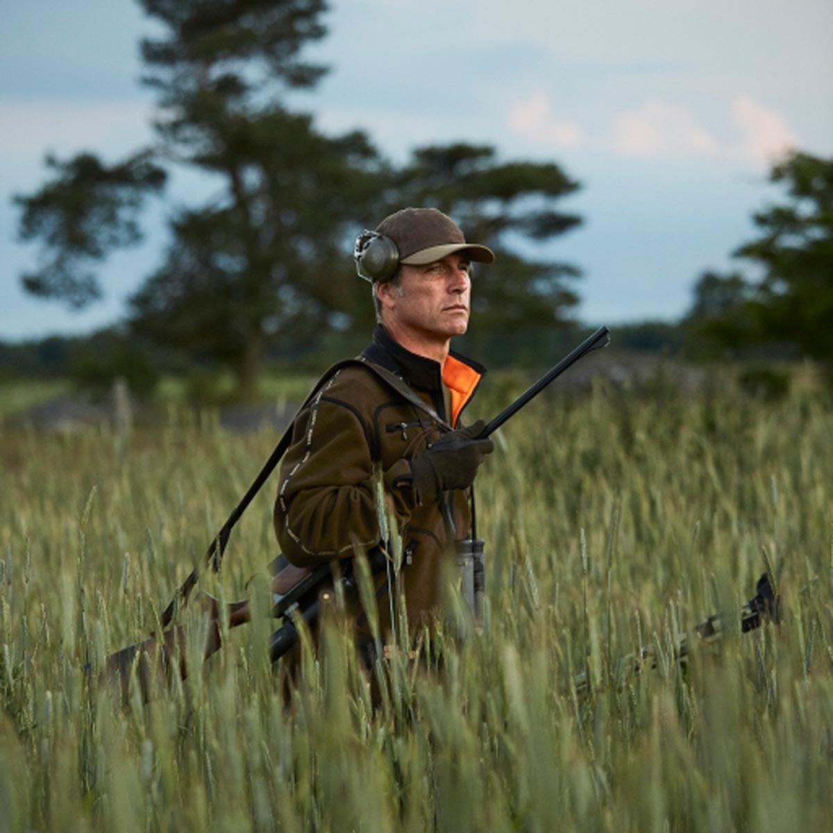 Harkila Rifle Sling - With Model